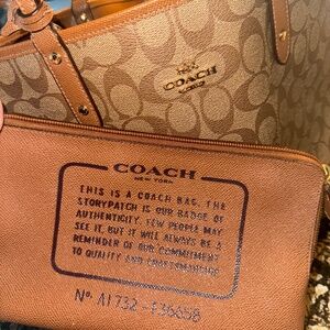 Coach City Tote bag